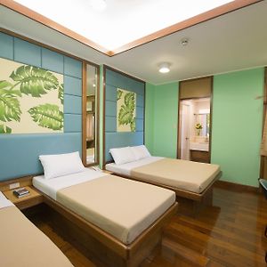 Team Room
